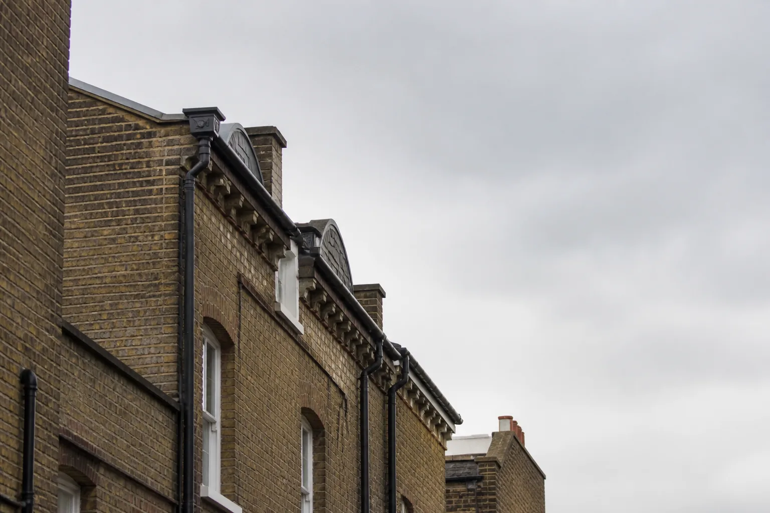 Gutter line on a UK property in Staines